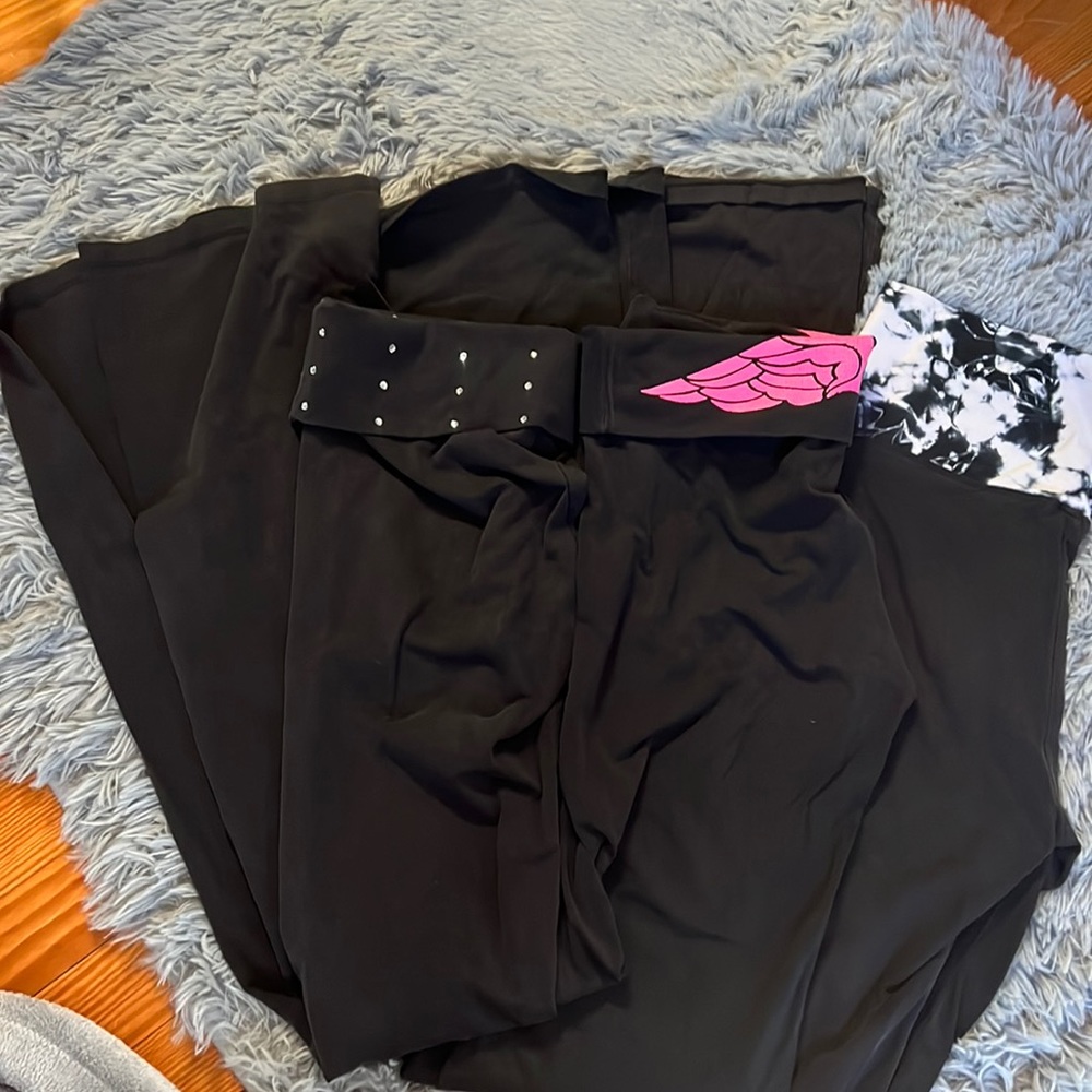 Victoria’s Secret yoga pants size small long length